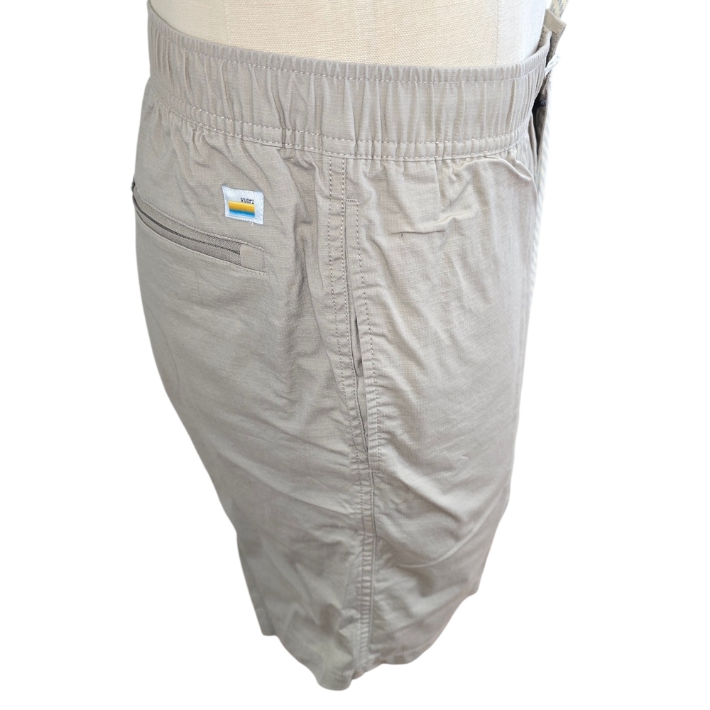 Vuori Khaki Elastic Waist Shorts - Picture 2 of 6